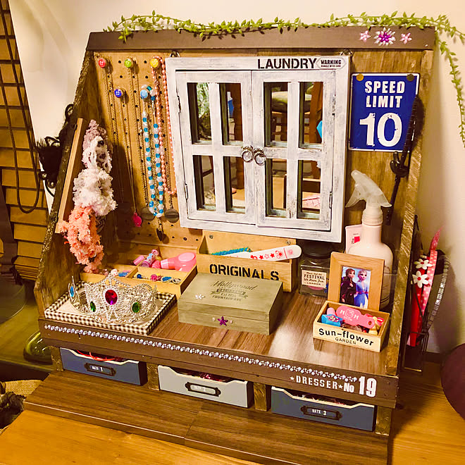 子供ドレッサー ドレッサーdiy ステンシル 100均 Diy などのインテリア実例 07 31 21 34 47 Roomclip ルームクリップ 子供ドレッサー ドレッサーdiy ステンシル 100均 Diy などのインテリア実例 07 31 21 34 47 Roomclip ルームクリップ