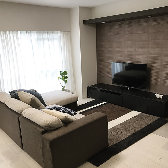 リビング つかまり立ち対策 ダークブラウン 白 赤ちゃんのいる暮らし 整理整頓 などのインテリア実例 18 06 30 40 32 Roomclip ルームクリップ