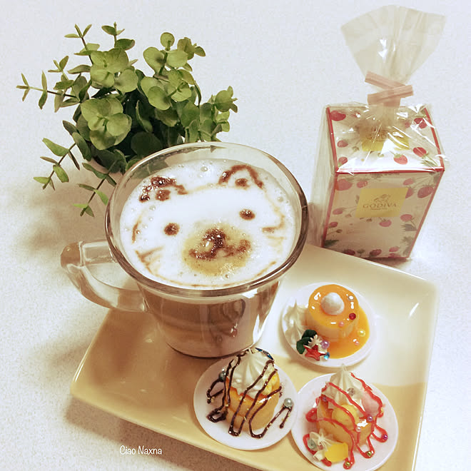 動物 ゴディバ 食玩 フェイクグリーン ラテアート などのインテリア実例 19 06 08 01 17 46 Roomclip ルームクリップ