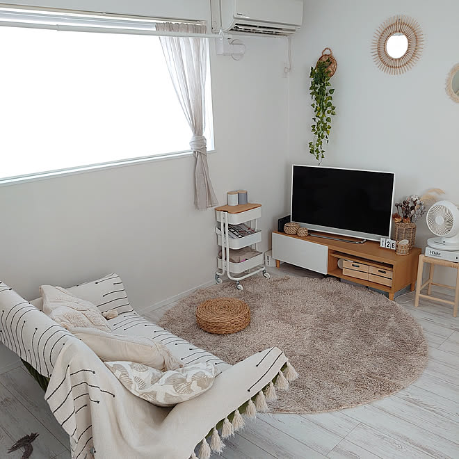 部屋全体/ミックスインテリア/3COINS/いつもいいねやコメありがとうございます♡/コメントお気遣いなくです ︎&hellip;などのインテリア実例