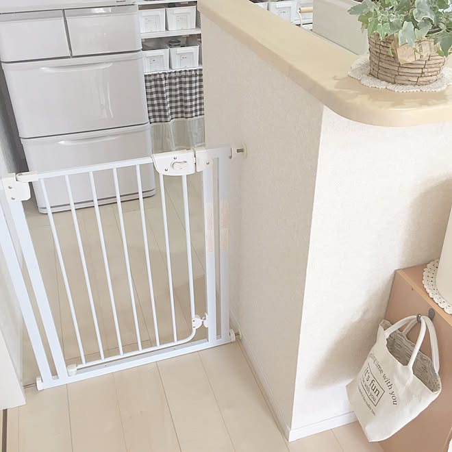 キッチン 収納 ベビーガード ベビーゲート 建売住宅 などのインテリア実例 18 03 30 07 14 50 Roomclip ルームクリップ キッチン 収納 ベビーガード ベビーゲート 建売住宅 などのインテリア実例 18 03 30 07 14 50 Roomclip ルームクリップ