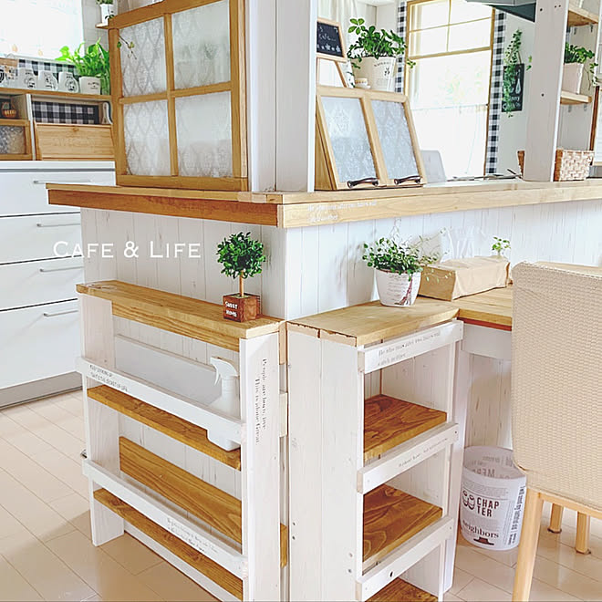 キッチンカウンター/キッチンカウンターDIY/セリア/いぬのいる暮らし/カフェ風...などのインテリア実例 - 2019-05-15 01:36:42