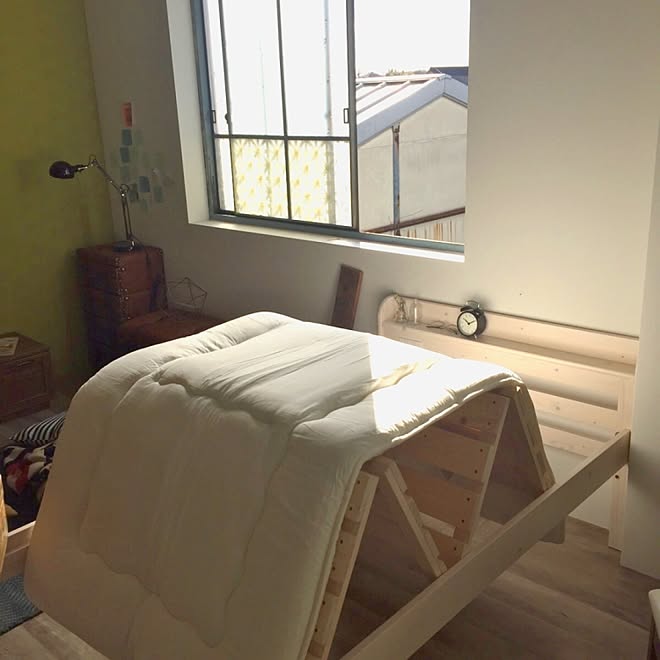 布団干し中 パレットベッド 狭い部屋 Sesame シングルベッド などのインテリア実例 17 01 23 16 59 10 Roomclip ルームクリップ