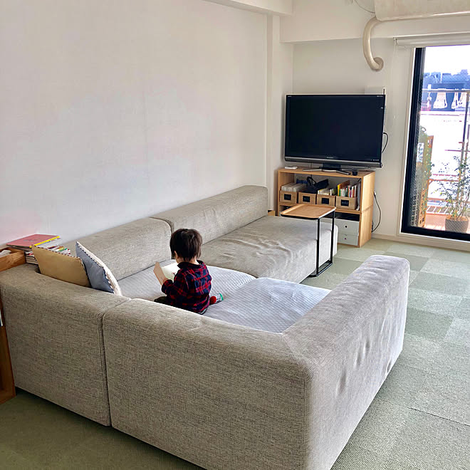 子ども/ソファ/マンション暮らし/子ども3人、狭くても心地よく暮らす/掃除しやすい家&hellip;などのインテリア実例 20190317 09