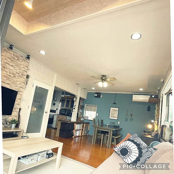 壁紙diy ラブリコ ディアウォール 壁掛けテレビdiy 壁ペンキ塗装diy などのインテリア実例 21 09 27 14 09 59 Roomclip ルームクリップ