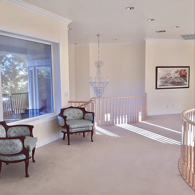 ラスベガスの娘婿実家の廊下 素敵な椅子 お気に入り 建築大好き 洋館が大好き のインテリア実例 19 06 21 00 34 39 Roomclip ルームクリップ