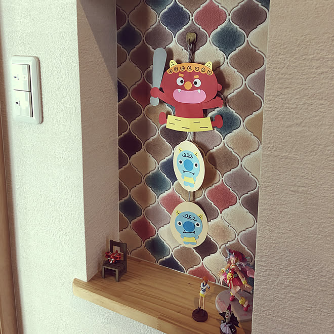 玄関 入り口 プリキュア チョコエッグ フィギア サンゲツクロス 父親はクロス屋 などのインテリア実例 19 01 24 13 07 29 Roomclip ルームクリップ