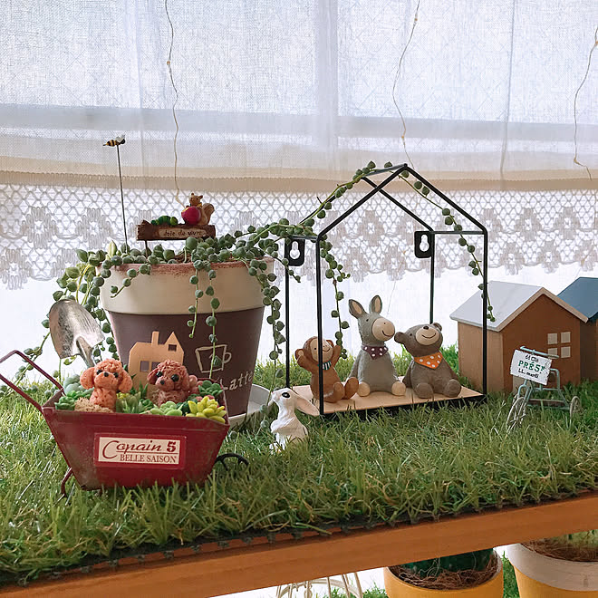 ミニチュア Cafe風リメ鉢 グリーンネックレスぷくぷく成長中 多肉植物のある暮らし 2回目投稿です などのインテリア実例 21 03 09 18 41 24 Roomclip ルームクリップ