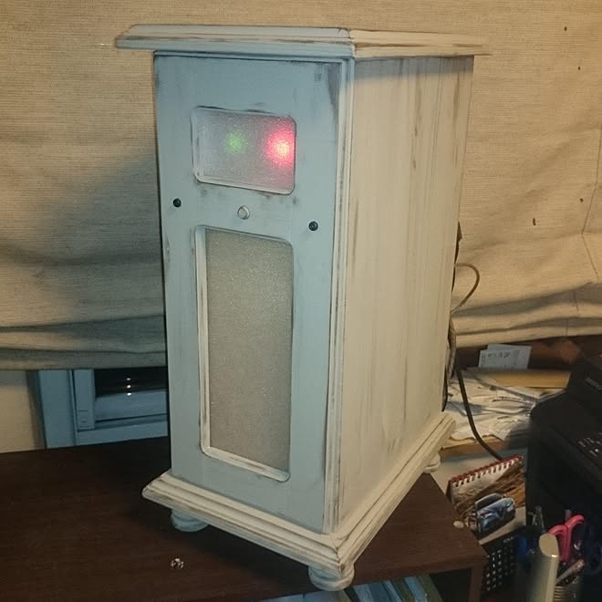 パソコン エイジング塗装 フレンチシャビー Diy 木製pcケース などのインテリア実例 11 11 10 18 47 Roomclip ルームクリップ