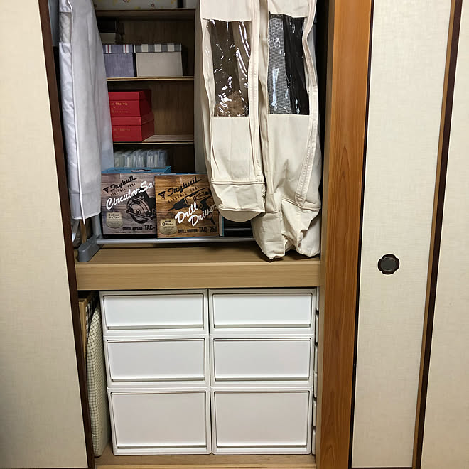 中が透けない押入れ収納ボックス 山善おうちスッキリプロジェクト 押入れ改造 押入れ収納 収納棚diy などのインテリア実例 19 12 01 11 11 08 Roomclip ルームクリップ