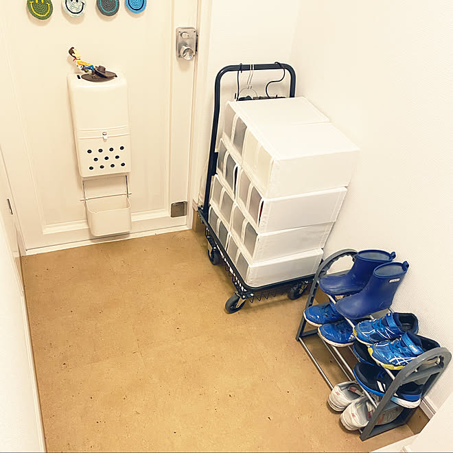 まだ悩み中…/IKEA/Amazon/こどもと暮らす/シニア犬と暮らす&hellip;などのインテリア実例 20200920 202418