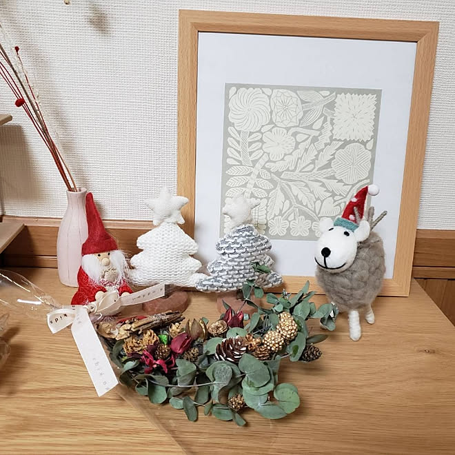 棚/クリスマス/クリスマスリース手作り/ドライフラワーのある暮らし/ドライフラワー...などのインテリア実例 - 2019-11-18 22:57:30