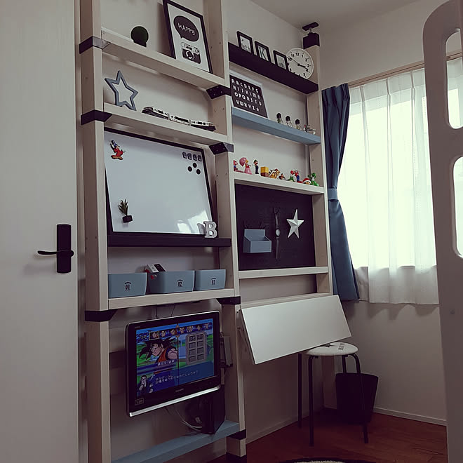 子供と暮らす 四畳半 子供部屋 ラブリコ棚 壁面収納 などのインテリア実例 05 03 15 12 Roomclip ルームクリップ
