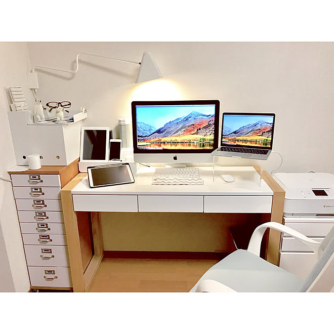 机 Macbookスタンド Ipad Pro ワークデスク Imac などのインテリア実例 17 11 10 00 54 17 Roomclip ルームクリップ