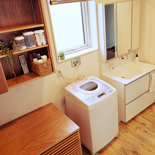 モニター応募投稿 縦型洗濯機 床下エアコン 洗面脱衣所 洗面洗濯室のインテリア実例 21 04 04 21 40 35 Roomclip ルームクリップ モニター応募投稿 縦型洗濯機 床下エアコン 洗面脱衣所 洗面洗濯室のインテリア実例 21 04 04 21 40 35 Roomclip ルームクリップ