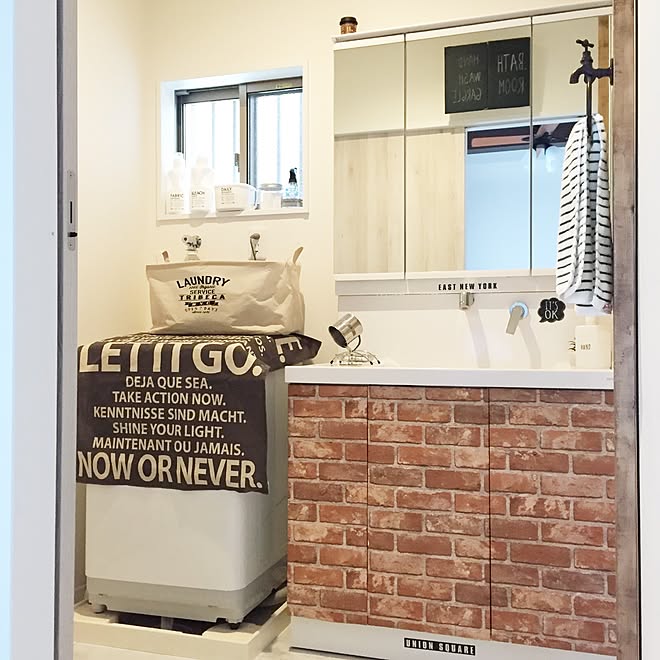 バス トイレ サニタリー サンゲツ レンガ風壁紙 ブルックリンスタイル などのインテリア実例 16 04 06 01 02 41 Roomclip ルームクリップ