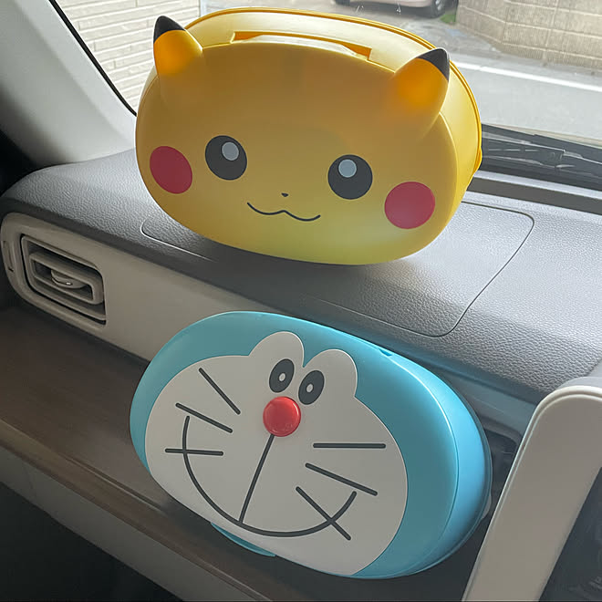 本物の猫はいません ドラえもんは猫だね ピカチュウはねずみ メガドンキ ピカチュウ などのインテリア実例 22 03 25 18 21 13 Roomclip ルームクリップ