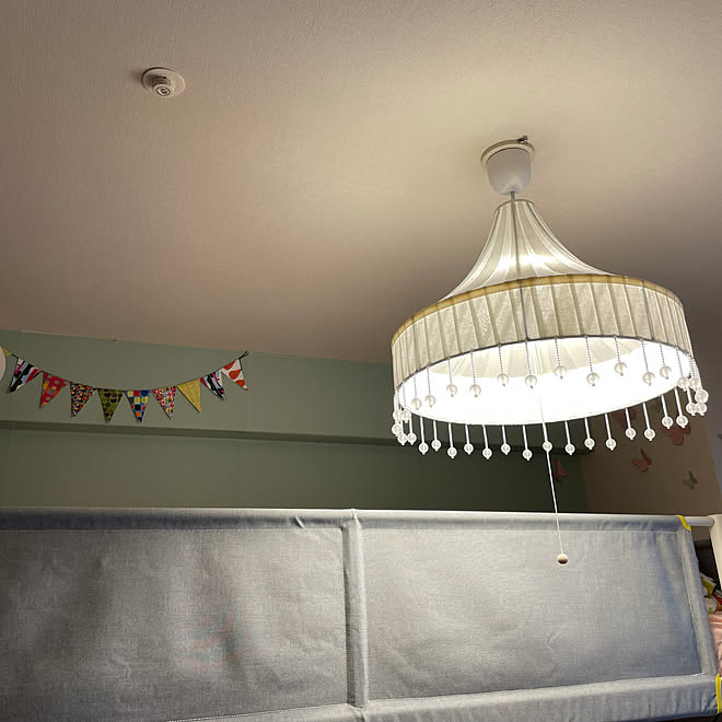 子供部屋照明女の子 こどものいる暮らし 子供部屋女の子 照明 Ikea などのインテリア実例 21 09 16 14 07 43 Roomclip ルームクリップ