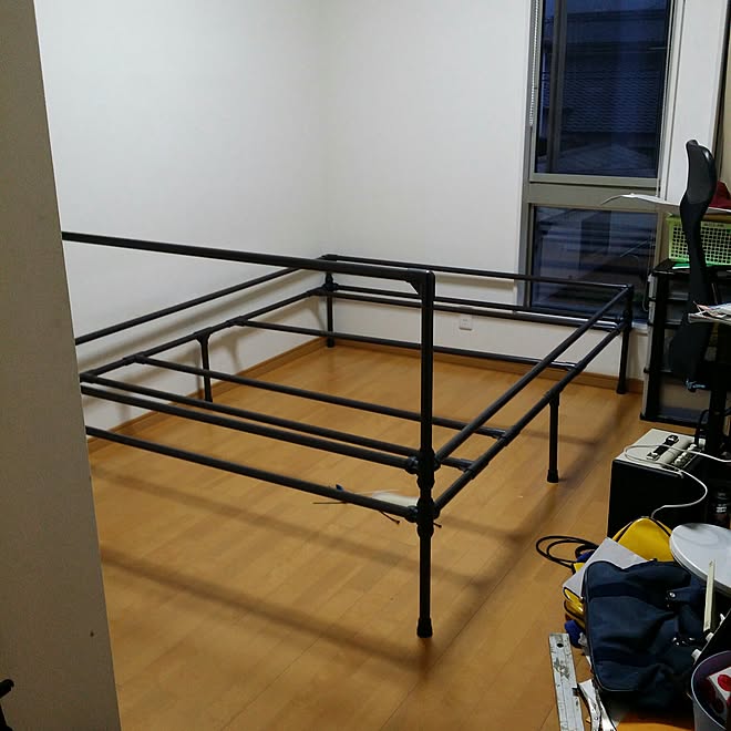 ベッド周り 汚部屋改造計画 コーナン パイプベッドdiy Rc九州支部 などのインテリア実例 15 09 06 19 10 Roomclip ルームクリップ ベッド周り 汚部屋改造計画 コーナン パイプベッドdiy Rc九州支部 などのインテリア実例 15 09 06 19 10 Roomclip ルームクリップ