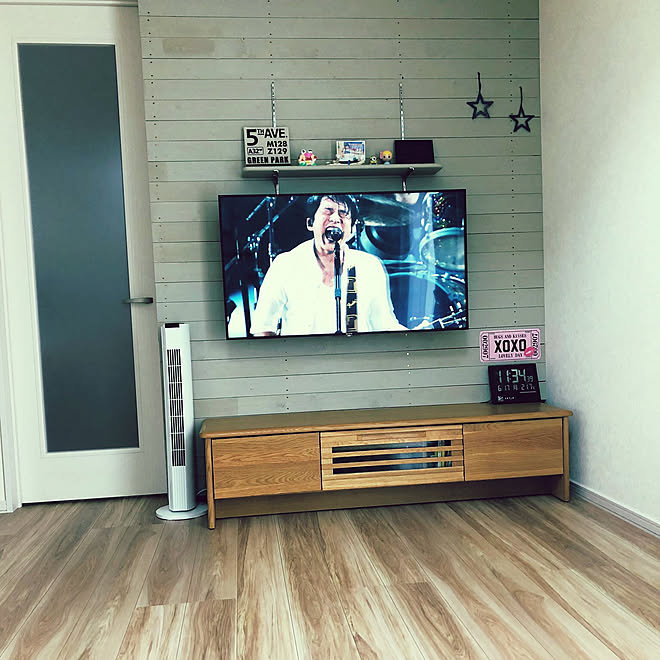 ラブリコで壁掛けテレビ ラブリコでdiy Diy リビングのインテリア実例 19 06 17 12 26 40 Roomclip ルームクリップ ラブリコで壁掛けテレビ ラブリコでdiy Diy リビングのインテリア実例 19 06 17 12 26 40 Roomclip ルームクリップ