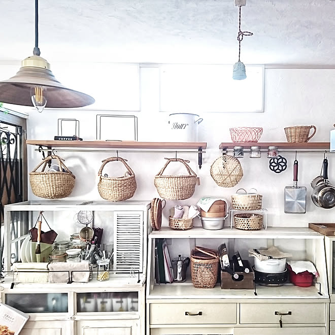 キッチン 見せる収納 かご収納 棚 Diy 吊り下げ収納 などのインテリア実例 19 11 15 05 22 Roomclip ルームクリップ
