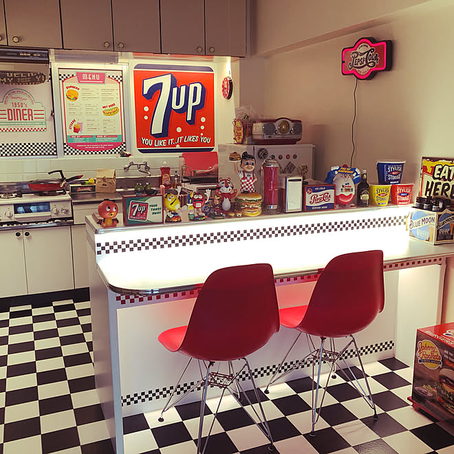 セブンアップ大好き アメリカンダイナー アメリカン雑貨が好き Diy イームズチェア などのインテリア実例 08 29 18 27 51 Roomclip ルームクリップ