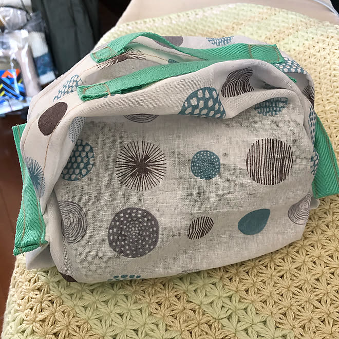 お弁当袋 シュパットバッグ わたしのハンドメイド 秋 手ぬぐいリメイク キッチンのインテリア実例 10 24 22 13 32 Roomclip ルームクリップ お弁当袋 シュパットバッグ わたしのハンドメイド 秋 手ぬぐいリメイク キッチンのインテリア実例 10 24 22 13 32 Roomclip ルームクリップ