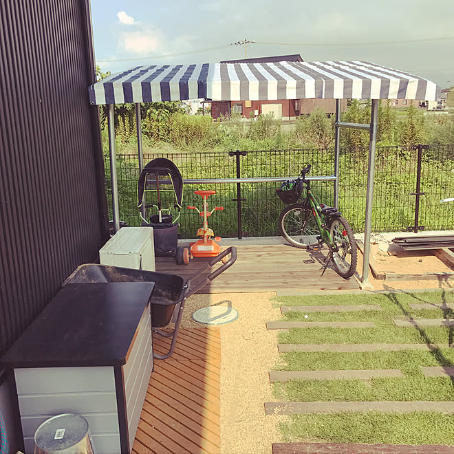 タープ 単管パイプ 部屋全体 自転車置き場diy アウトドアインテリア などのインテリア実例 17 07 27 06 28 18 Roomclip ルームクリップ タープ 単管パイプ 部屋全体 自転車置き場diy アウトドアインテリア などのインテリア実例 17 07 27 06 28 18 Roomclip ルームクリップ