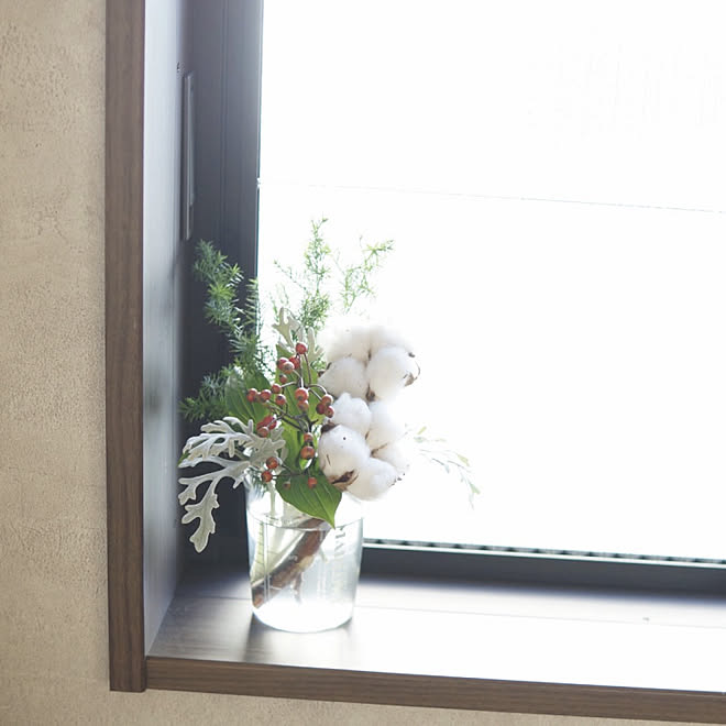 葉暮らし グリーンブーケ コットンフラワー 赤い実 クリスマスっぽいのインテリア実例 19 11 29 18 38 21 Roomclip ルームクリップ