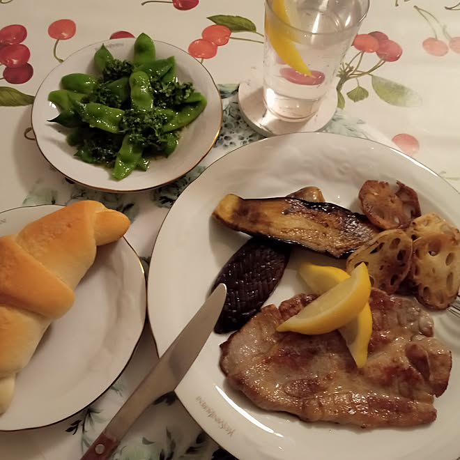 キッチン 賃貸 一人暮らし アパート 犬のいる暮らし などのインテリア実例 21 09 10 12 54 Roomclip ルームクリップ