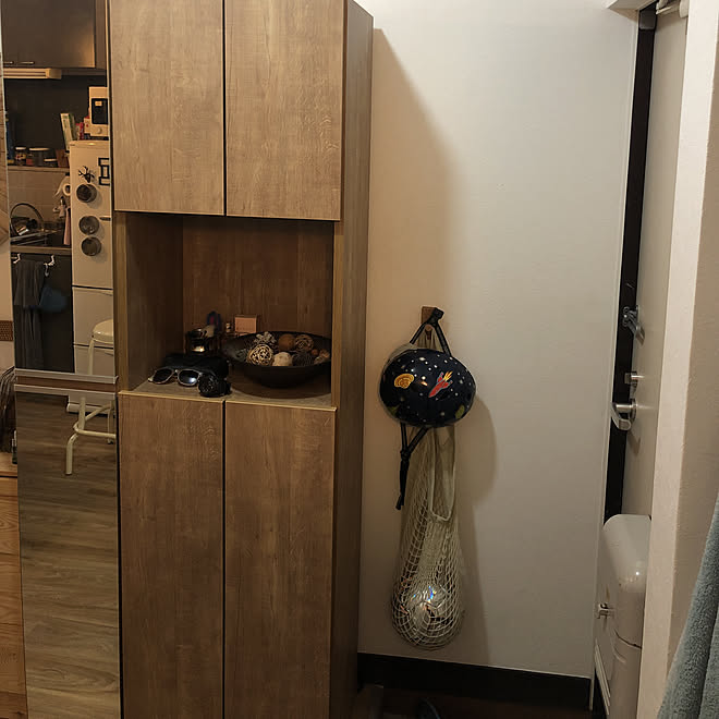 玄関 入り口 玄関入ってすぐ 玄関 シューズボックス カフェ風 などのインテリア実例 19 09 19 21 50 51 Roomclip ルームクリップ