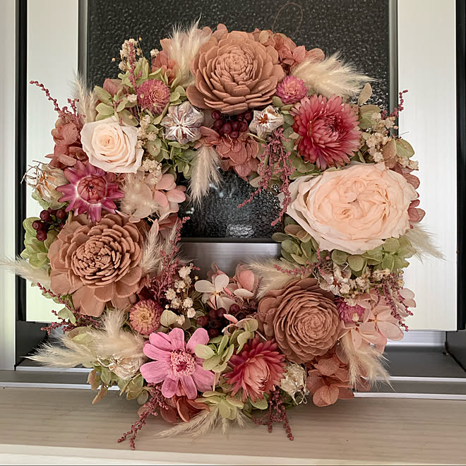 ドライフラワーリース プリザーブドフラワーリース リース ドライフラワー プリザーブドフラワー などのインテリア実例 06 19 18 10 52 Roomclip ルームクリップ