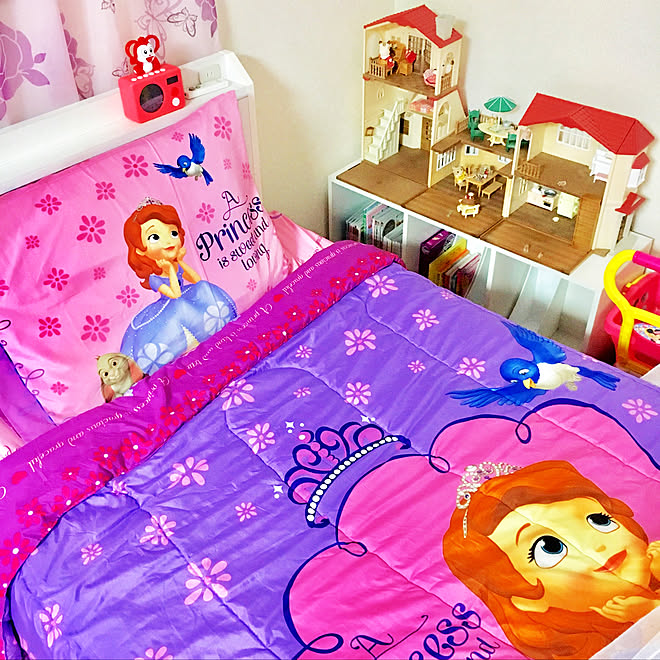 ソフィア 子供部屋 ニトリ プリンセス ベッド周り などのインテリア実例 19 09 04 23 11 10 Roomclip ルームクリップ