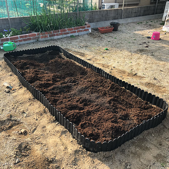 建売住宅 植物のある暮らし 花壇diy 土づくり 花 などのインテリア実例 21 03 14 22 19 39 Roomclip ルームクリップ