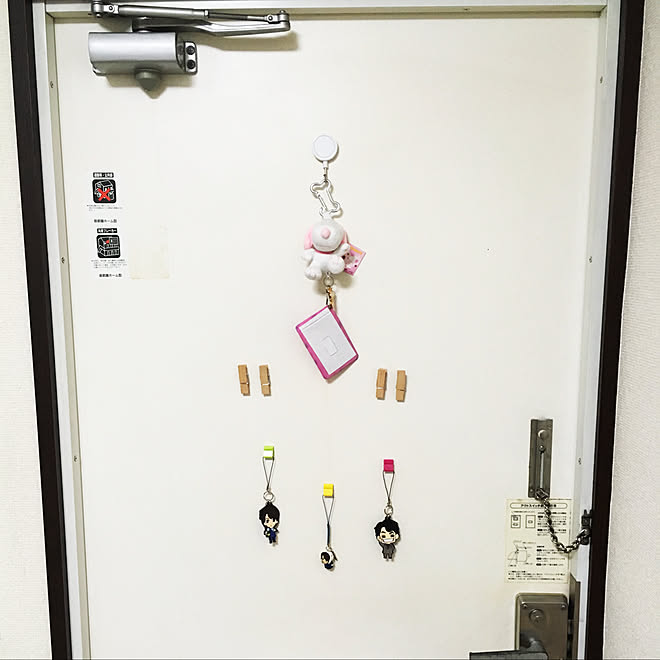 玄関 入り口 ともだちからのプレゼント 一人暮らし 1k １人暮らし女性 いいね コメント喜びます などのインテリア実例 18 02 22 42 40 Roomclip ルームクリップ