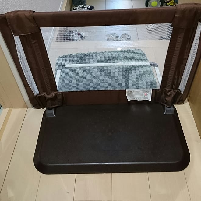 玄関 入り口 ベビーゲート 転落防止 おくだけ通せんぼのインテリア実例 17 04 25 17 13 16 Roomclip ルームクリップ