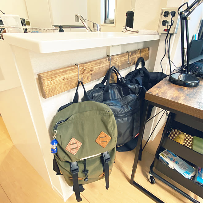カバン かばん置き場 かばん掛け Diy ラブリコ などのインテリア実例 04 25 12 10 37 Roomclip ルームクリップ カバン かばん置き場 かばん掛け Diy ラブリコ などのインテリア実例 04 25 12 10 37 Roomclip ルームクリップ