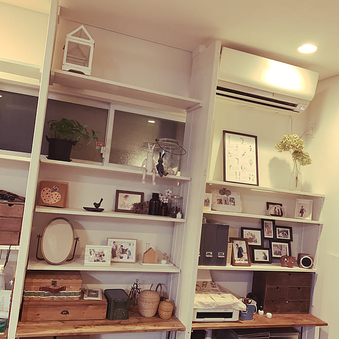 2 6材ディアウォール 大型の棚 雑貨 100均 北欧 などのインテリア実例 08 30 19 25 48 Roomclip ルームクリップ