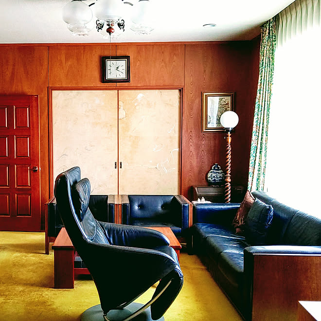 リビング 昭和 昭和スタイル レザーソファ ブラックレザーソファー などのインテリア実例 07 07 23 36 Roomclip ルームクリップ