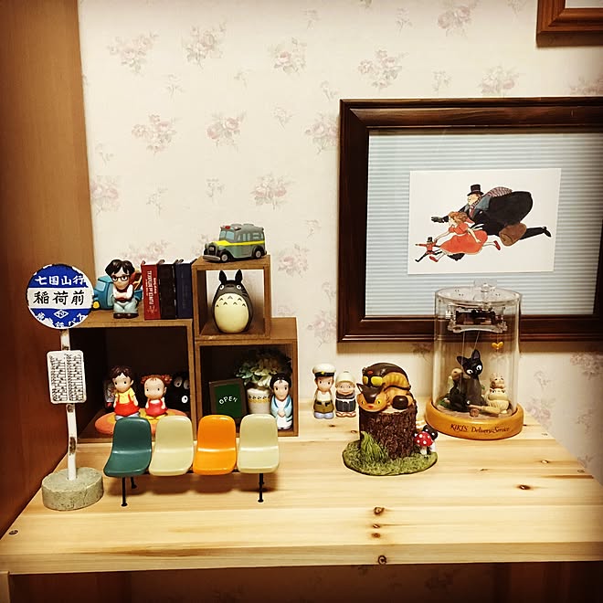 棚 ジジ 魔女の宅急便 オルゴール ジブリグッズ などのインテリア実例 16 01 16 23 49 56 Roomclip ルームクリップ