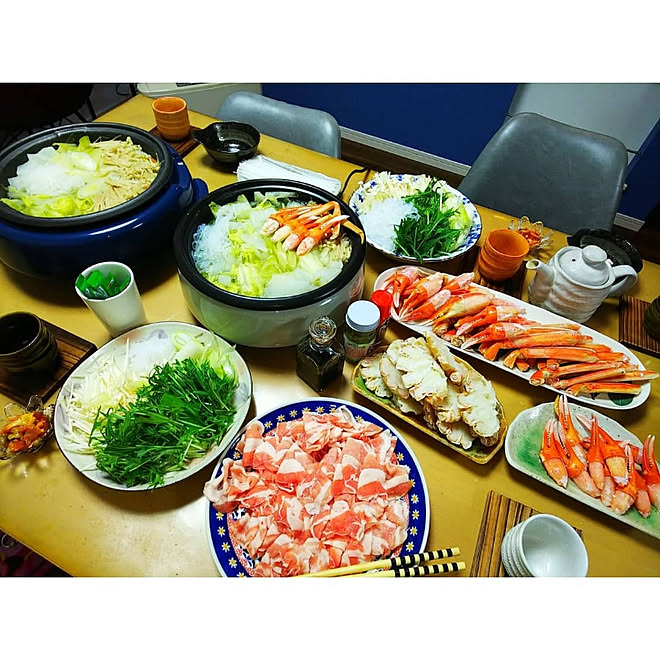 キッチン かに鍋 鍋パーティー 10人分のご飯 蕎麦つゆ などのインテリア実例 18 12 31 21 40 49 Roomclip ルームクリップ