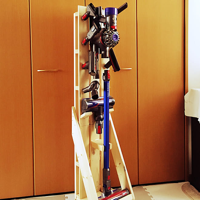 部屋全体 すのこdiy Diy ダイソンの充電スタンド 1 4 などのインテリア実例 19 02 11 21 41 21 Roomclip ルームクリップ 部屋全体 すのこdiy Diy ダイソンの充電スタンド 1 4 などのインテリア実例 19 02 11 21 41 21 Roomclip ルームクリップ