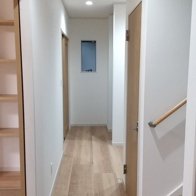 部屋全体 北側玄関 北西玄関 北玄関の家 廊下のインテリア実例 21 01 23 13 58 47 Roomclip ルームクリップ