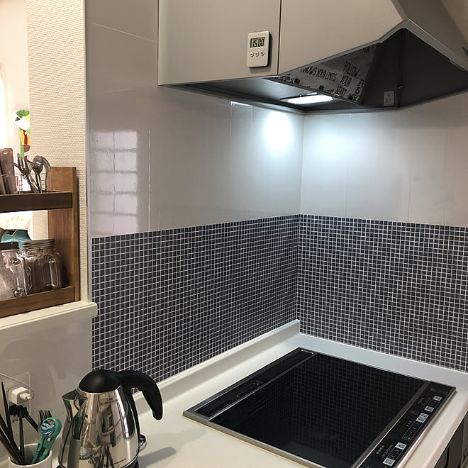 リメイクシート タイル 壁紙屋本舗 キッチン 大掃除中のインテリア実例 19 12 12 13 19 40 Roomclip ルームクリップ リメイクシート タイル 壁紙屋本舗 キッチン 大掃除中のインテリア実例 19 12 12 13 19 40 Roomclip ルームクリップ