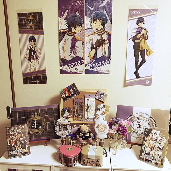 うたプリ 一人暮らし オタク部屋 セリア 100均 などのインテリア実例 16 09 25 23 27 35 Roomclip ルームクリップ