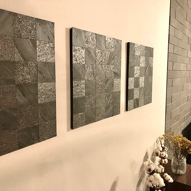 ダイソー リアルストーンタイルシール Dream Sticker 両面テープ リビング などのインテリア実例 21 07 21 21 41 37 Roomclip ルームクリップ