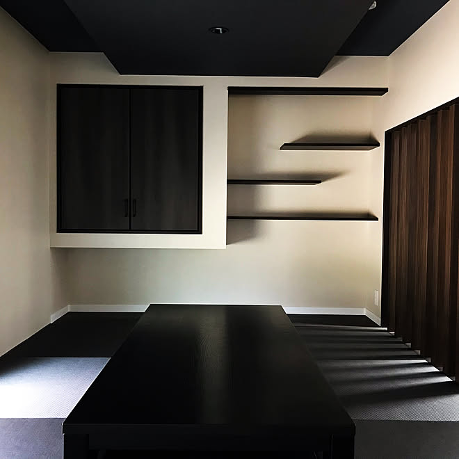 天井クロス 下げ天井 黒い天井 ブラックアッシュ 居酒屋風 などのインテリア実例 21 09 07 21 29 03 Roomclip ルームクリップ