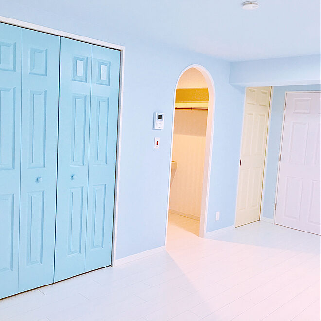ドア 水色 パステルカラー 水色大好き 輸入ドア などのインテリア実例 19 06 07 13 33 09 Roomclip ルームクリップ