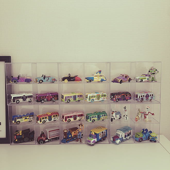 コレクション コレクションケース ディズニーリゾート ディズニーランド 100均 などのインテリア実例 06 21 11 37 24 Roomclip ルームクリップ