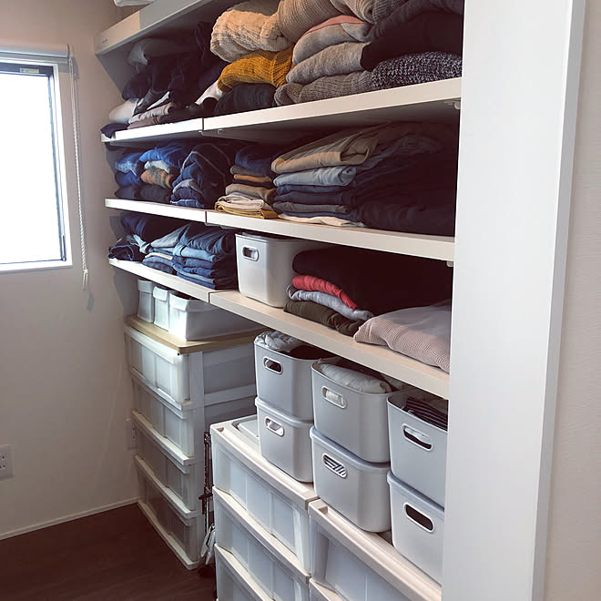 洋服収納/ウォークインクローゼット/無印良品/RoomClip初心者ですm(__)m/シンプルモダン...などのインテリア実例 - 2020-02-22 01:54:17
